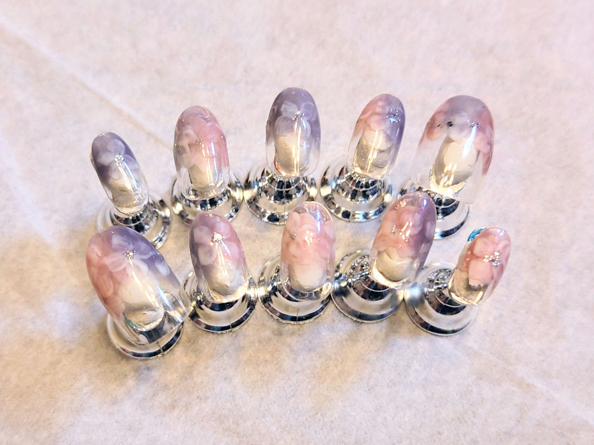 カラフルネイルズ/キャンメイク/マニキュアを使ったクチコミ（1枚目）