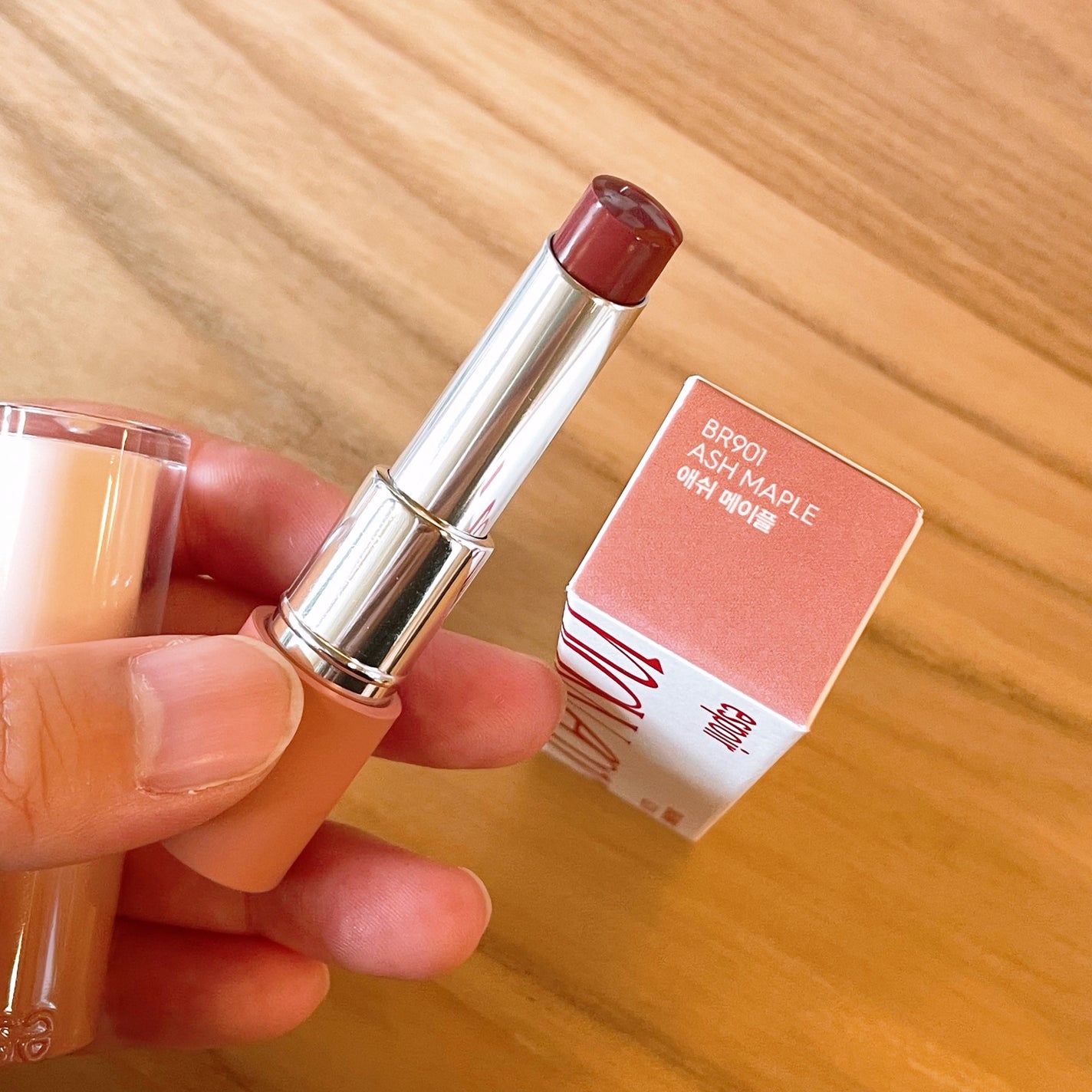 ノーウェアリップスティック バーミンググロー/espoir/口紅を使ったクチコミ(4枚目)