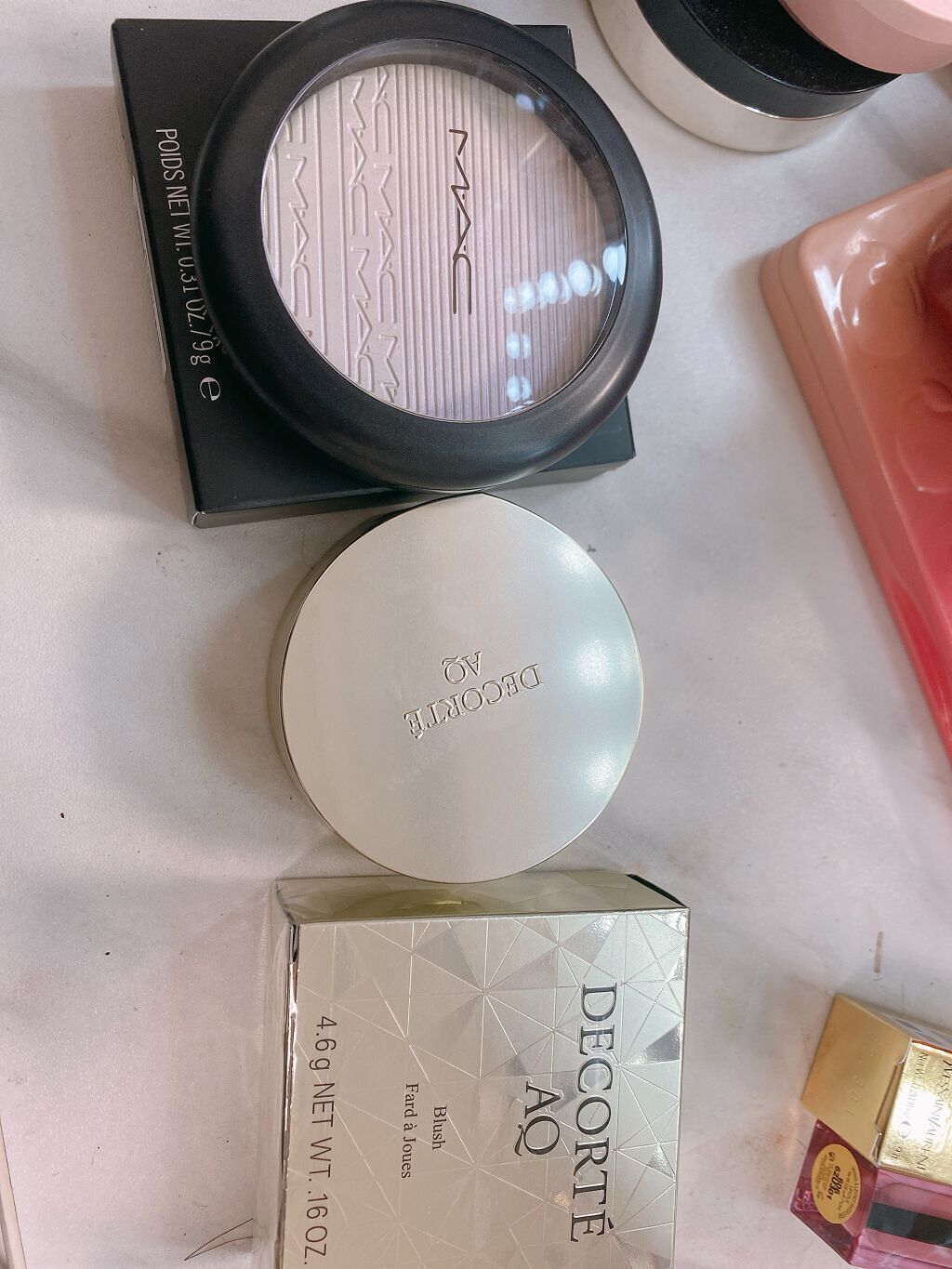 DECORTÉ AQ ブラッシュのクチコミ「M・A・C
エクストラ ディメンション スキンフィニッシュ
ソフト フロスト

DECORTÉ.....」（1枚目）