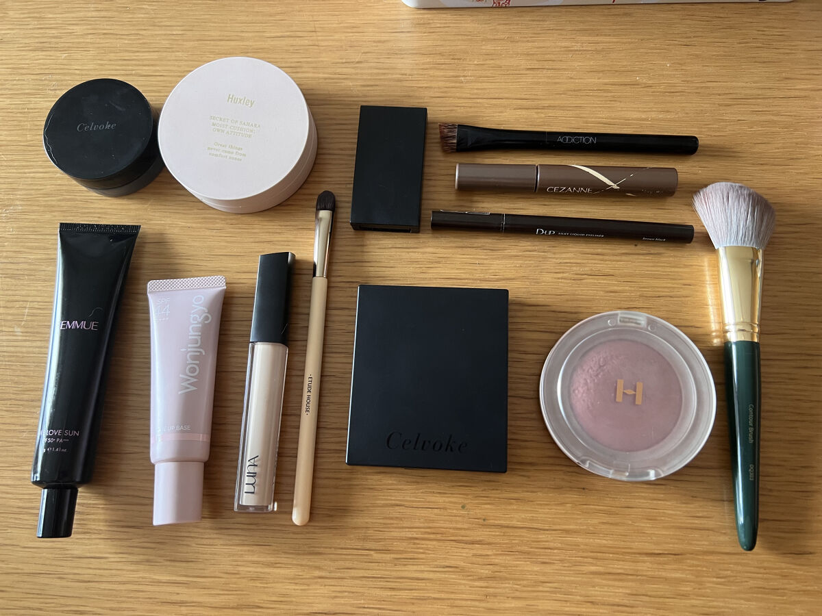 モイストクッション ; オウンアティテュード/Huxley/クッションファンデーションを使ったクチコミ（1枚目）