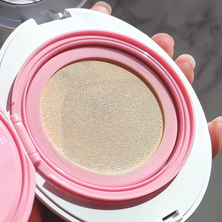 デューイーメッシュファンデーション/ASUNE /クッションファンデーションを使ったクチコミ(2枚目)