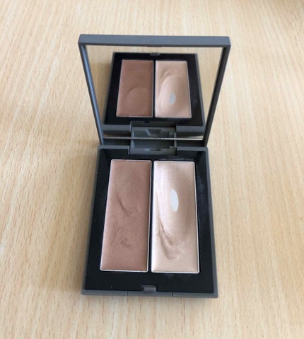 THREE シマリング グロー デュオ/THREE/クリームハイライトを使ったクチコミ(2枚目)