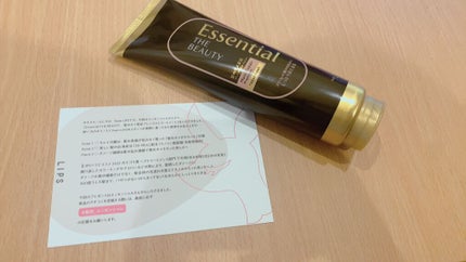 THE BEAUTY 髪のキメ美容プレミアムトリートメント<モイストリペアプレミアム>/エッセンシャル/洗い流すヘアトリートメントを使ったクチコミ(1枚目)