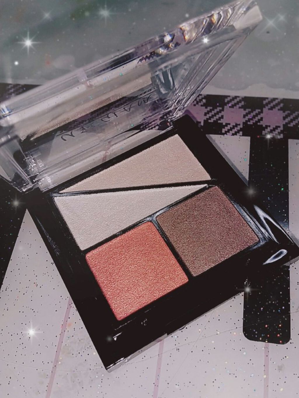 UR GLAM　VELVET EYE COLOR PALETTE/U R GLAM/アイシャドウパレットを使ったクチコミ（2枚目）