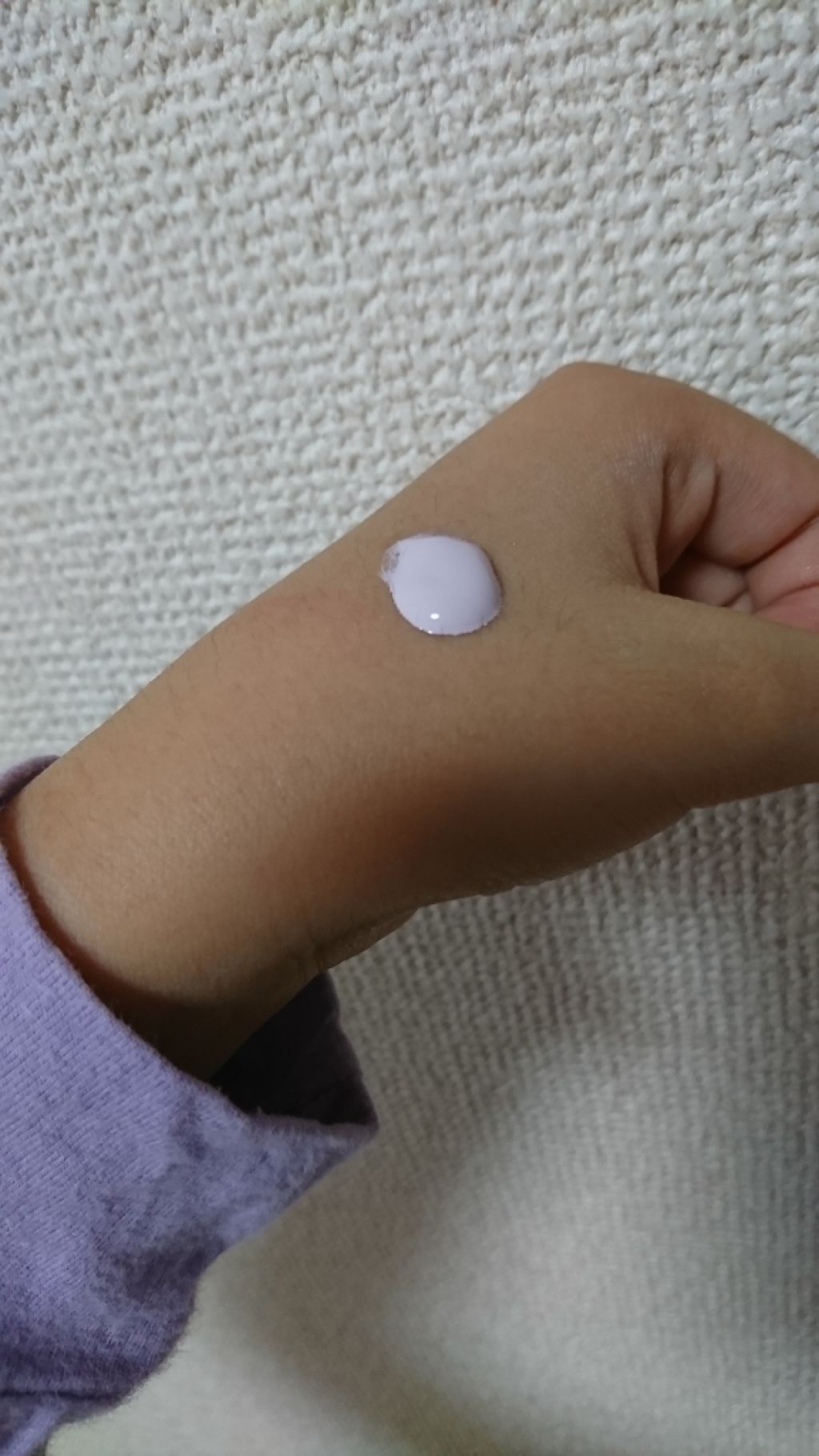 スキンアクア トーンアップUVエッセンス/スキンアクア/日焼け止めクリームを使ったクチコミ（2枚目）