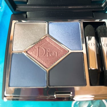 【旧】サンク クルール クチュール 189 ブルー ベルベット/Dior/パウダーアイシャドウを使ったクチコミ（3枚目）