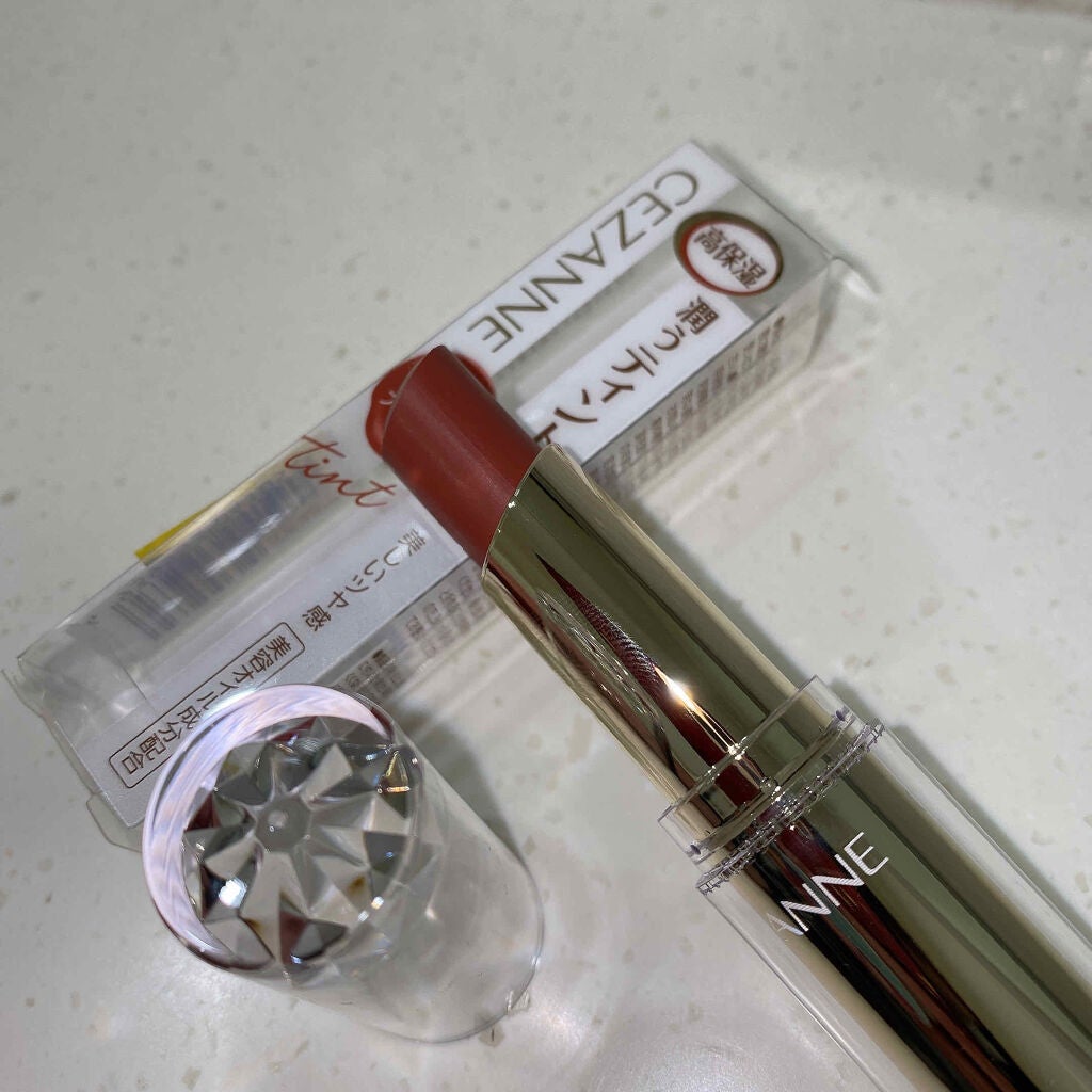 ラスティンググロスリップ/CEZANNE/口紅を使ったクチコミ(2枚目)