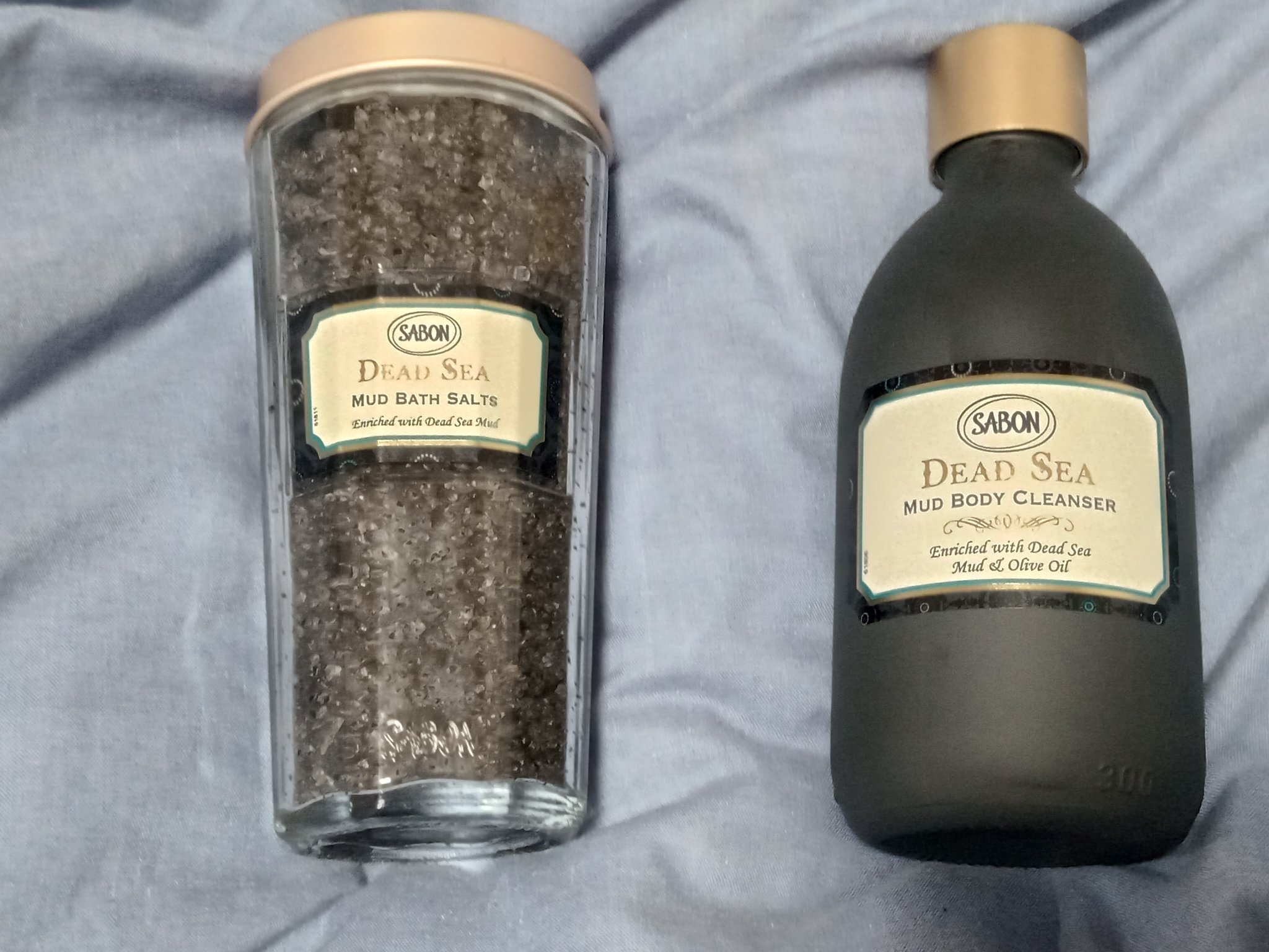 ブラック ボディクレンザー デッドシー/SABON/ボディソープを使ったクチコミ（1枚目）