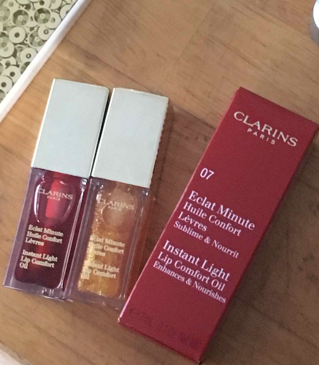 コンフォート リップオイル /CLARINS/リップグロスを使ったクチコミ(1枚目)