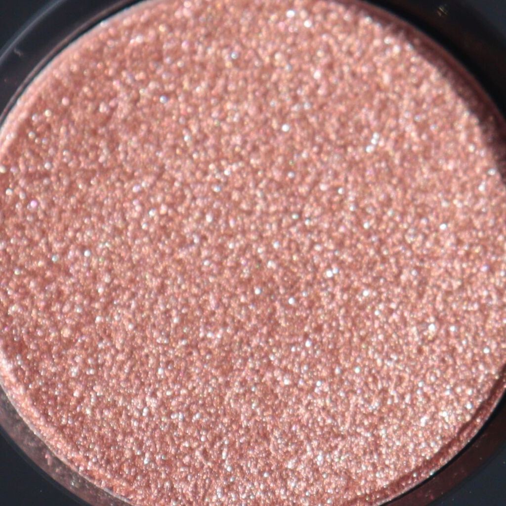 リュクスアイシャドウ/BOBBI BROWN/単色アイシャドウを使ったクチコミ（3枚目）