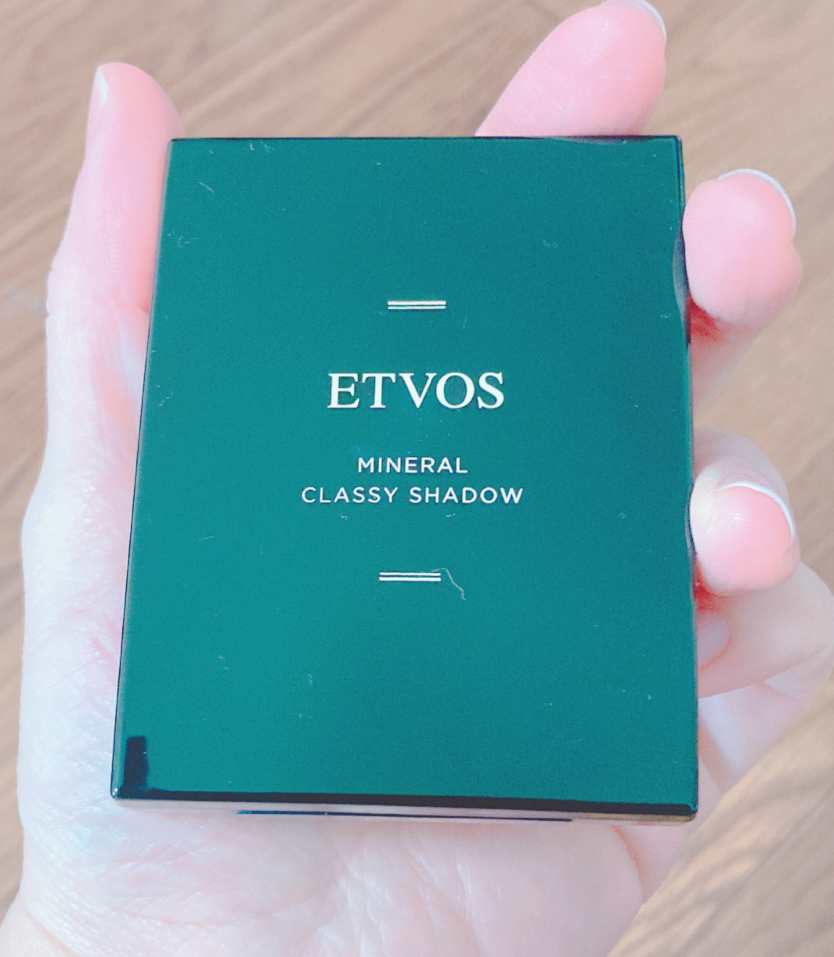 ミネラルクラッシィシャドー/エトヴォス/アイシャドウパレットを使ったクチコミ（2枚目）