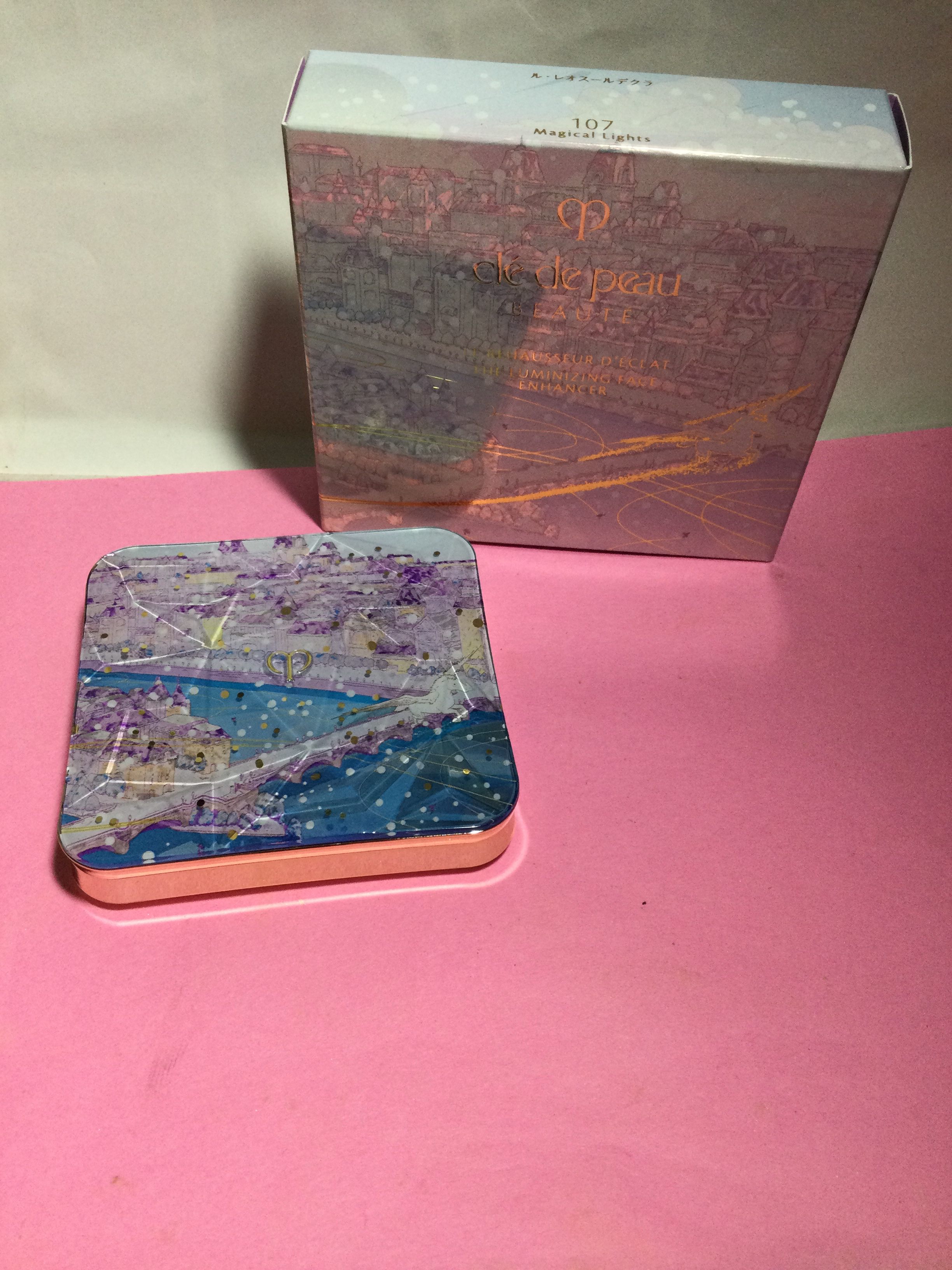ル・レオスールデクラ /クレ・ド・ポー ボーテ/パウダーハイライトを使ったクチコミ（2枚目）