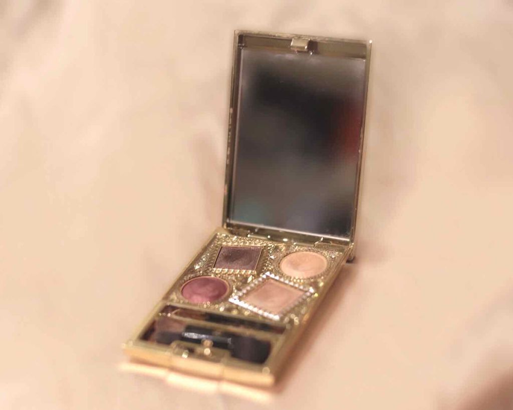 エレガンス ヌーヴェル アイズ/Elégance/アイシャドウパレットを使ったクチコミ(1枚目)