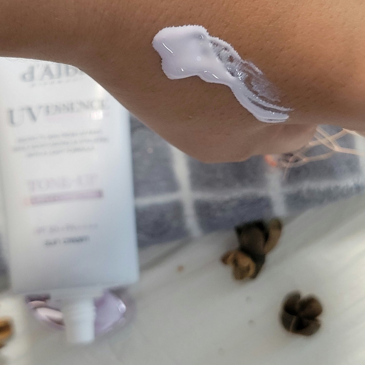 ダルバ ウォータフル トーンアップ サンクリーム(パープル)/ダルバ/日焼け止めクリームを使ったクチコミ(5枚目)