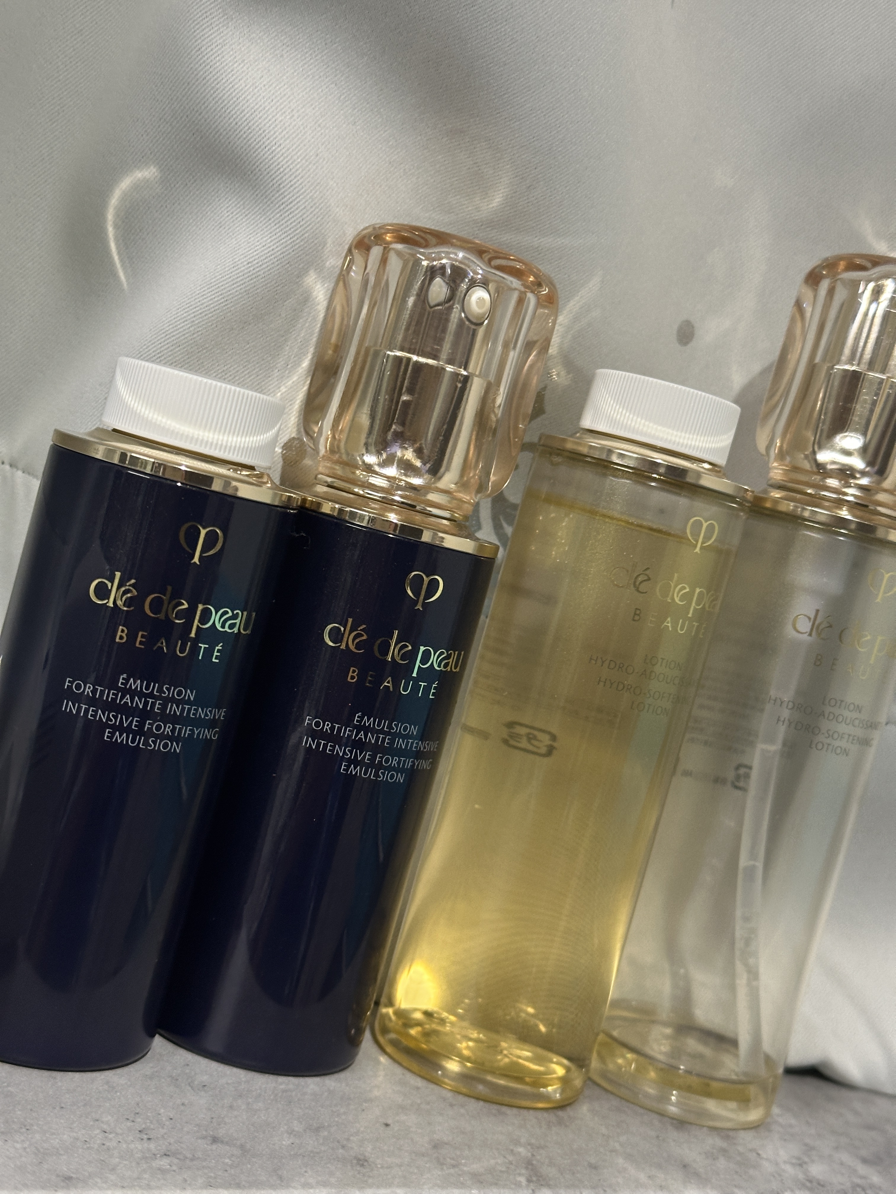 エマルションアンタンシヴｎ/クレ・ド・ポー ボーテ/乳液を使ったクチコミ（1枚目）