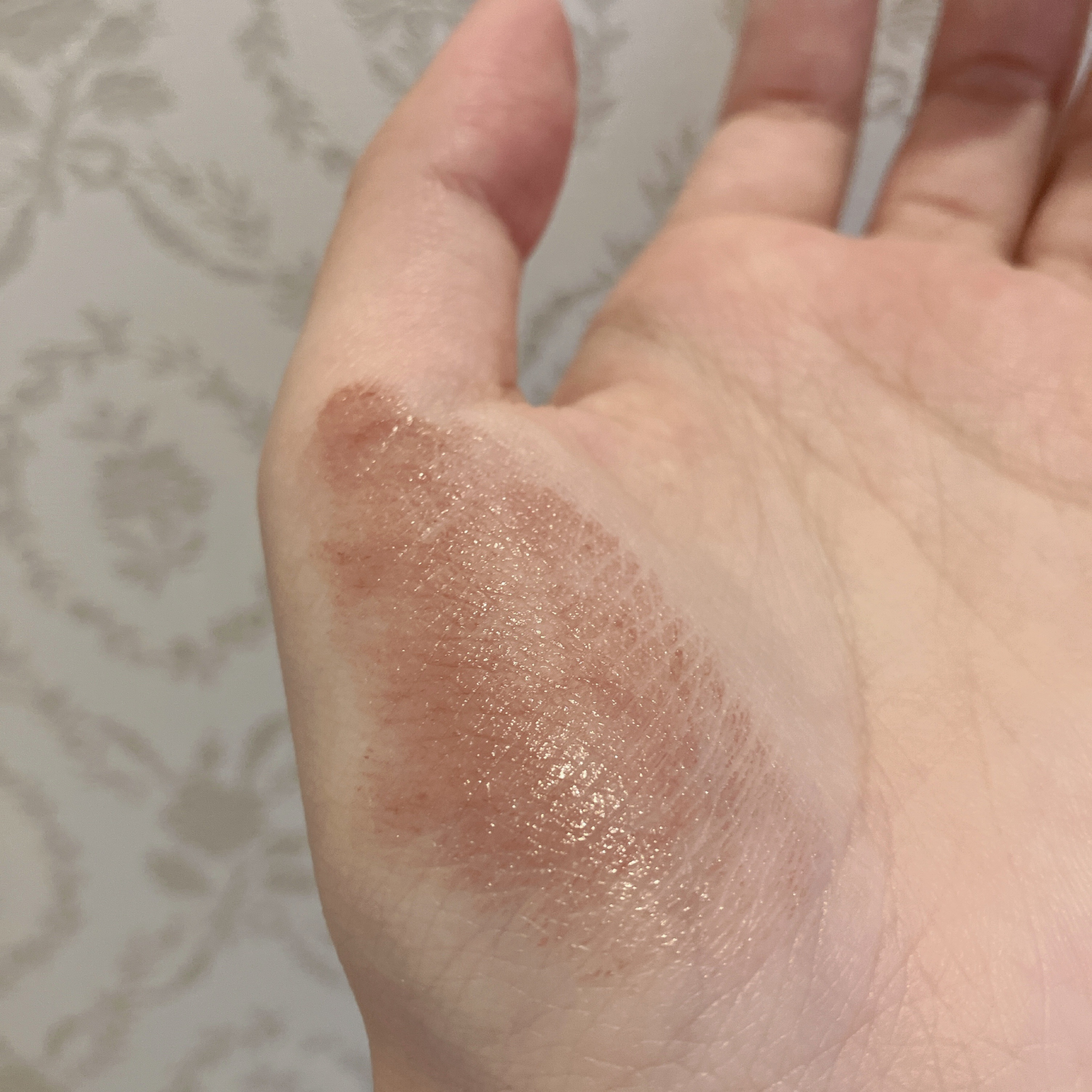 リップスティック ハグ ミー/M・A・C/口紅を使ったクチコミ（2枚目）