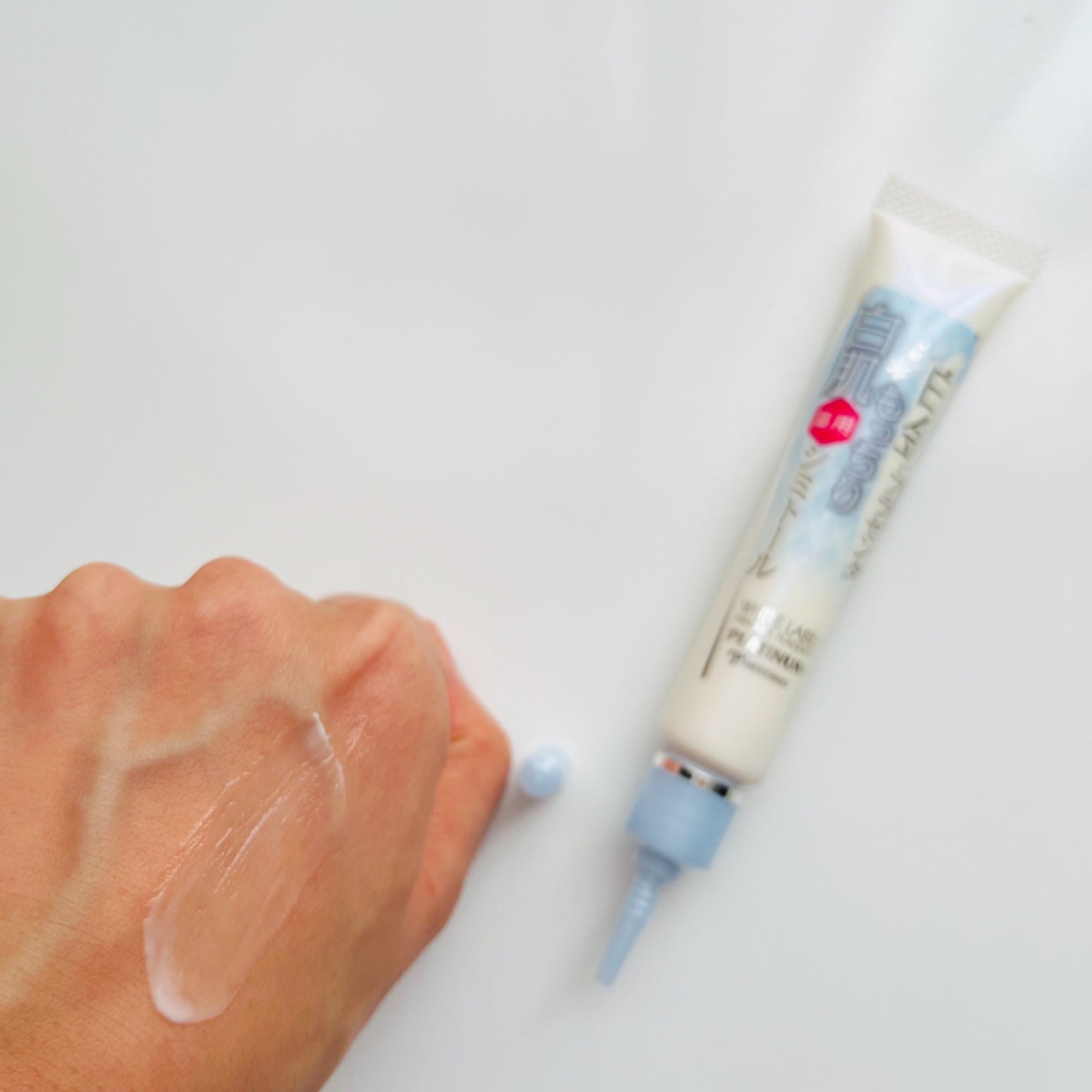 白金のプラセンタもっちり白肌薬用シミトール/ホワイトラベル/美容液を使ったクチコミ(3枚目)