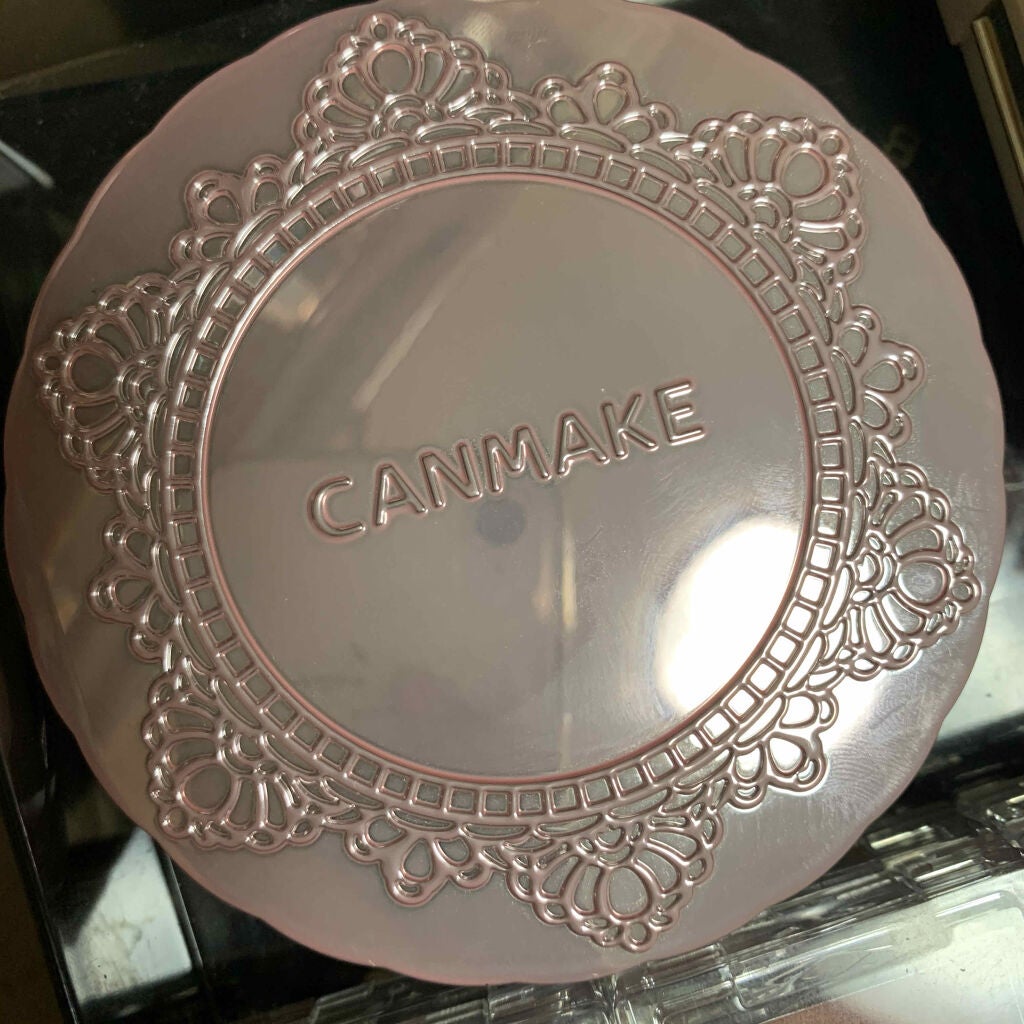 【旧品】マシュマロフィニッシュパウダー/キャンメイク/プレストパウダーを使ったクチコミ(2枚目)