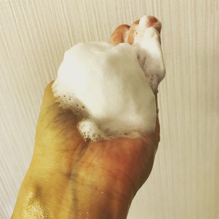 Nude ポアクレイソープ/ONLY MINERALS/洗顔石鹸を使ったクチコミ(4枚目)