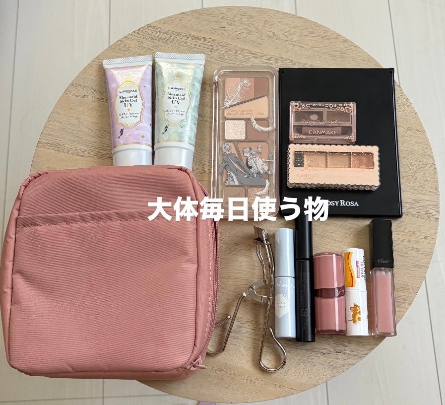 M_ on LIPS 「コスメ収納/コスメ収納と呼べるかは分かりませんがもう数年は変わ..」(7枚目)