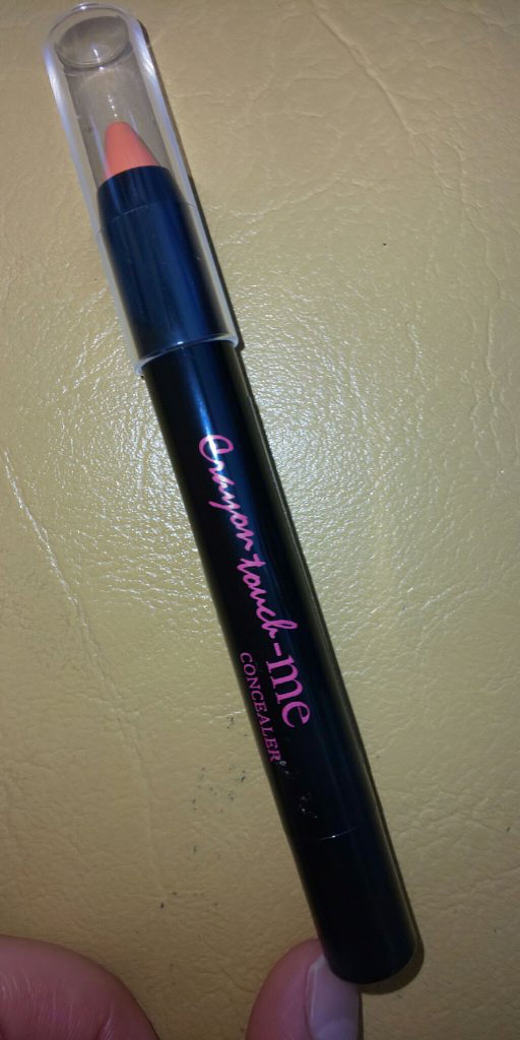 キャンドゥ STカラーコンシーラーのクチコミ「こちらはキャンドゥで購入したTMカラーコンシーラーオレンジのレビューです。
こちらは新商品でで.....」（3枚目）