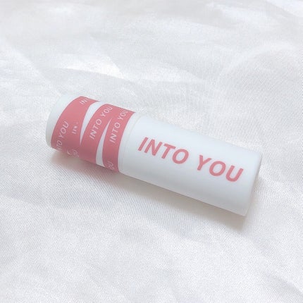 スーパーマットリップ&チークマッド EM11 アーティストモーヴ/INTO U/口紅を使ったクチコミ(3枚目)