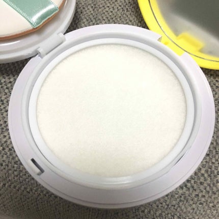 フジコあぶらとりウォーターパウダー/Fujiko/プレストパウダーを使ったクチコミ(2枚目)