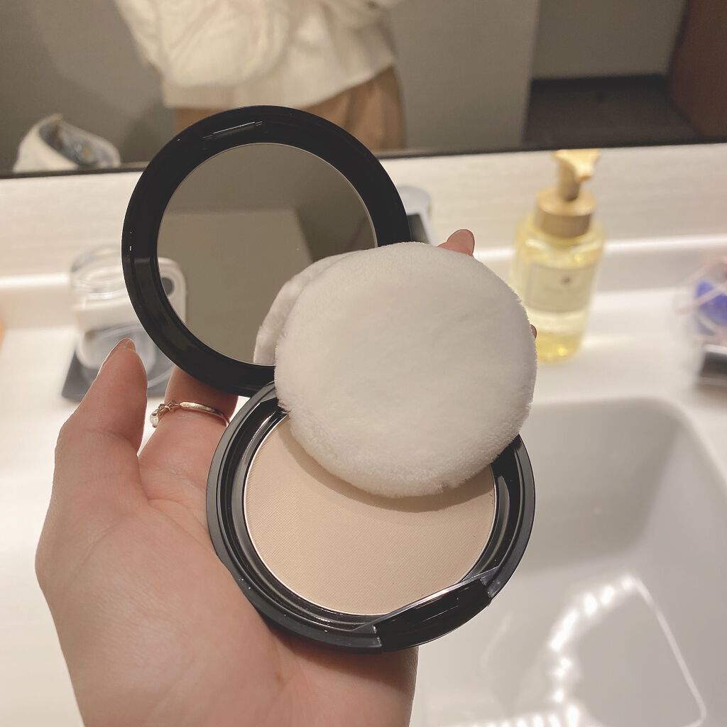 ミネラルシルキーベール/エトヴォス/プレストパウダーを使ったクチコミ（3枚目）