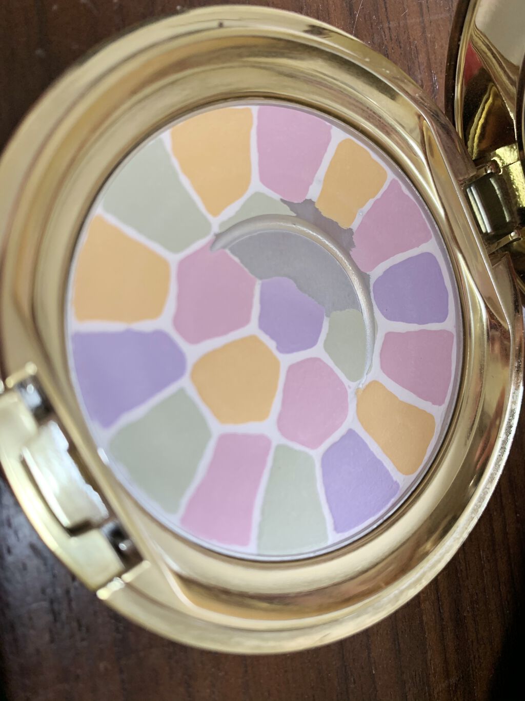 ラ プードル オートニュアンス/Elégance/プレストパウダーを使ったクチコミ（1枚目）