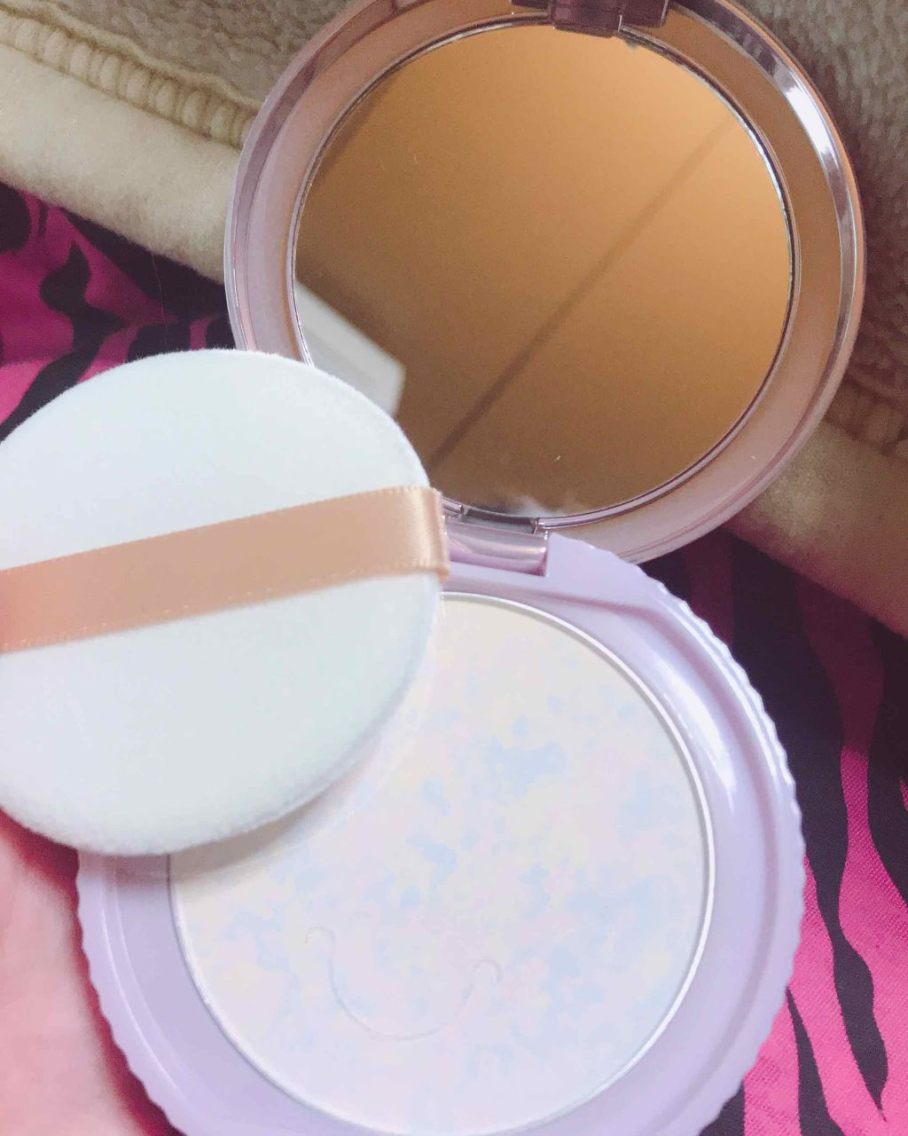 トランスペアレントフィニッシュパウダー/キャンメイク/プレストパウダーを使ったクチコミ（1枚目）