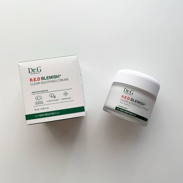 保湿クリームとしてもスリーピングマスクとしても使える【Dr.G】の#レッドブレミッシュクリアスージングクリーム

ジェル状のクリームでさっぱりした使い心地だけど、しっかり潤って保湿してくれる！

翌朝ふ