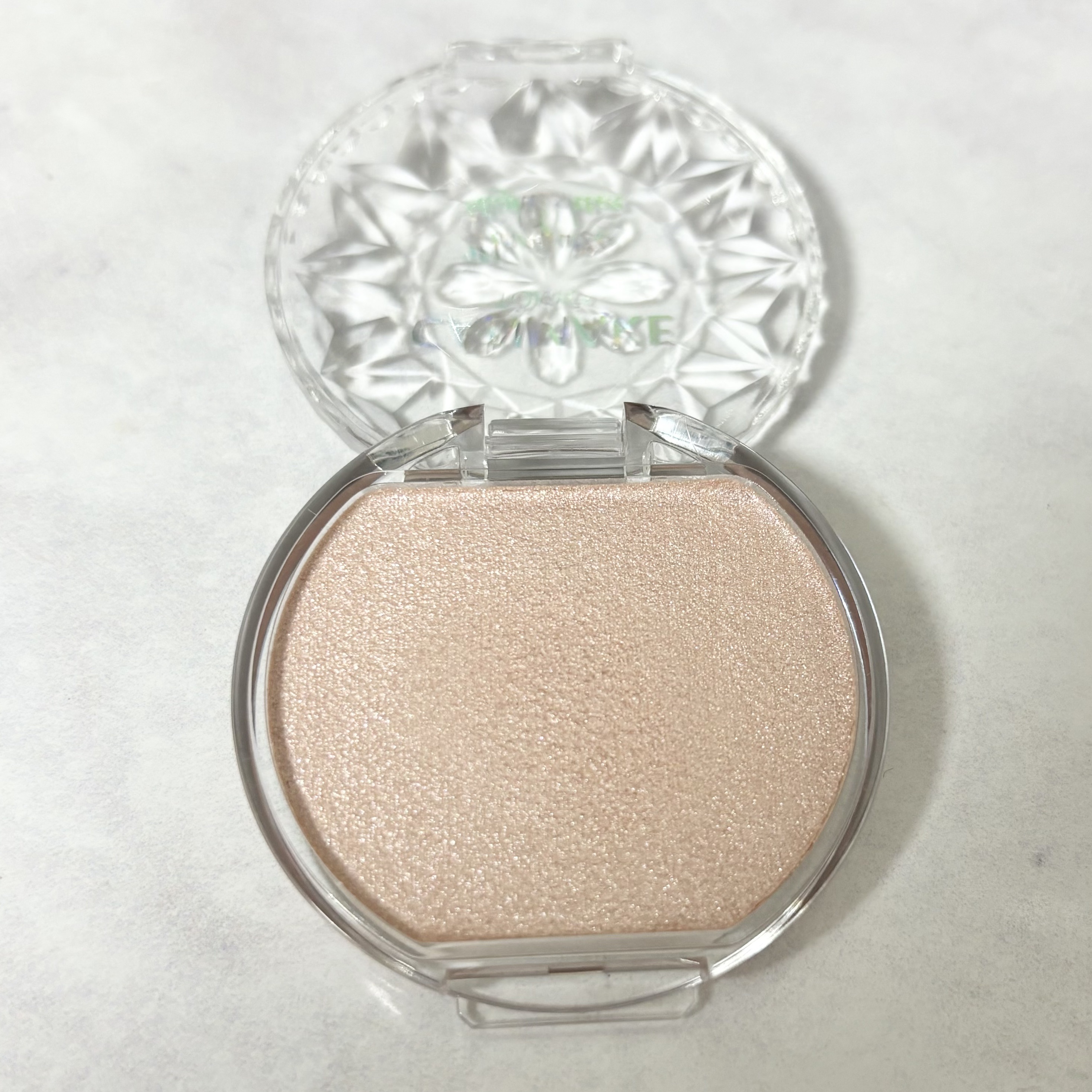 むにゅっとハイライター/キャンメイク/クリームハイライトを使ったクチコミ（3枚目）