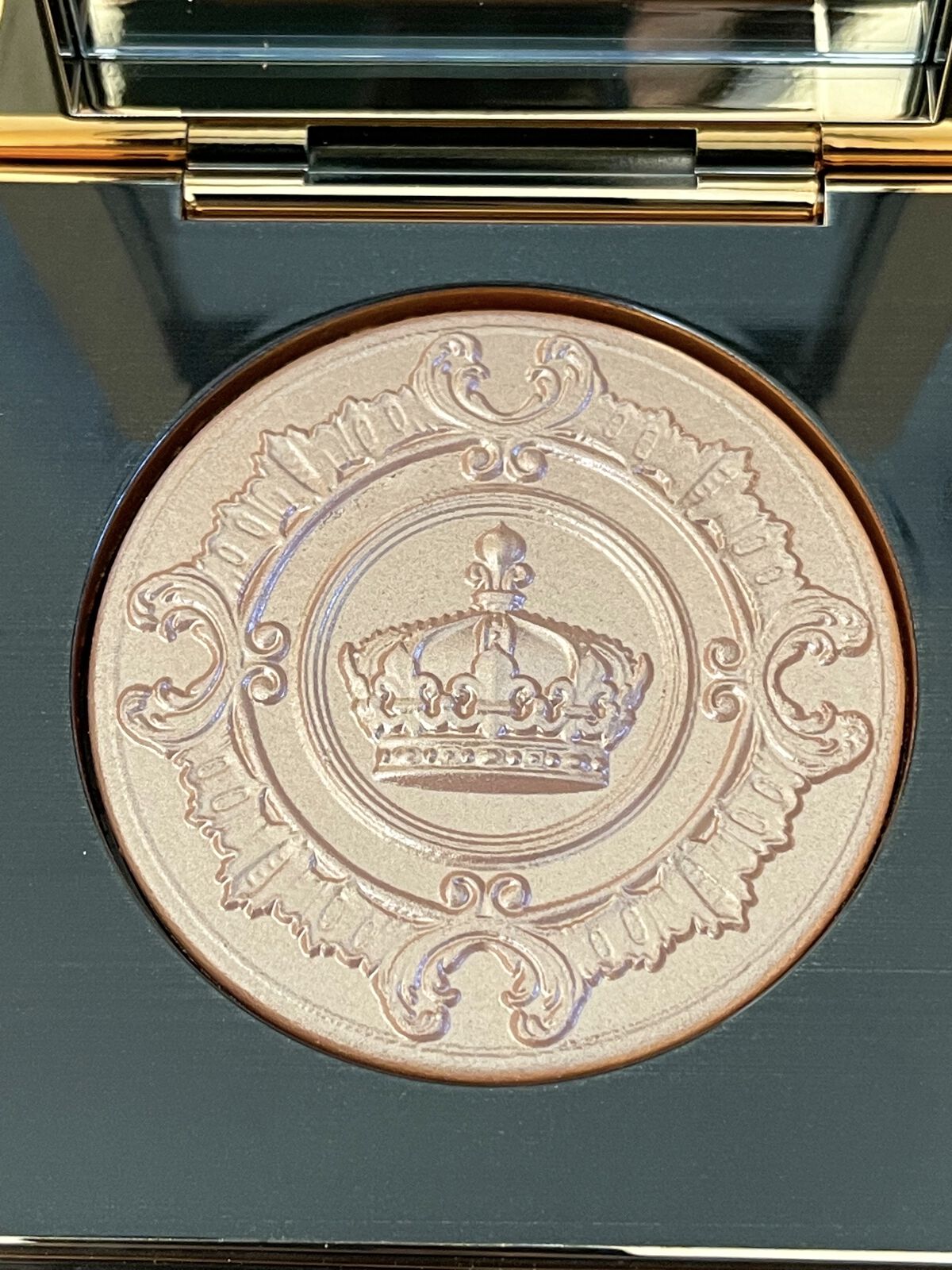 SKIN FETISH: SUBLIME SKIN HIGHLIGHTER/PAT McGRATH LABS/パウダーハイライトを使ったクチコミ（2枚目）