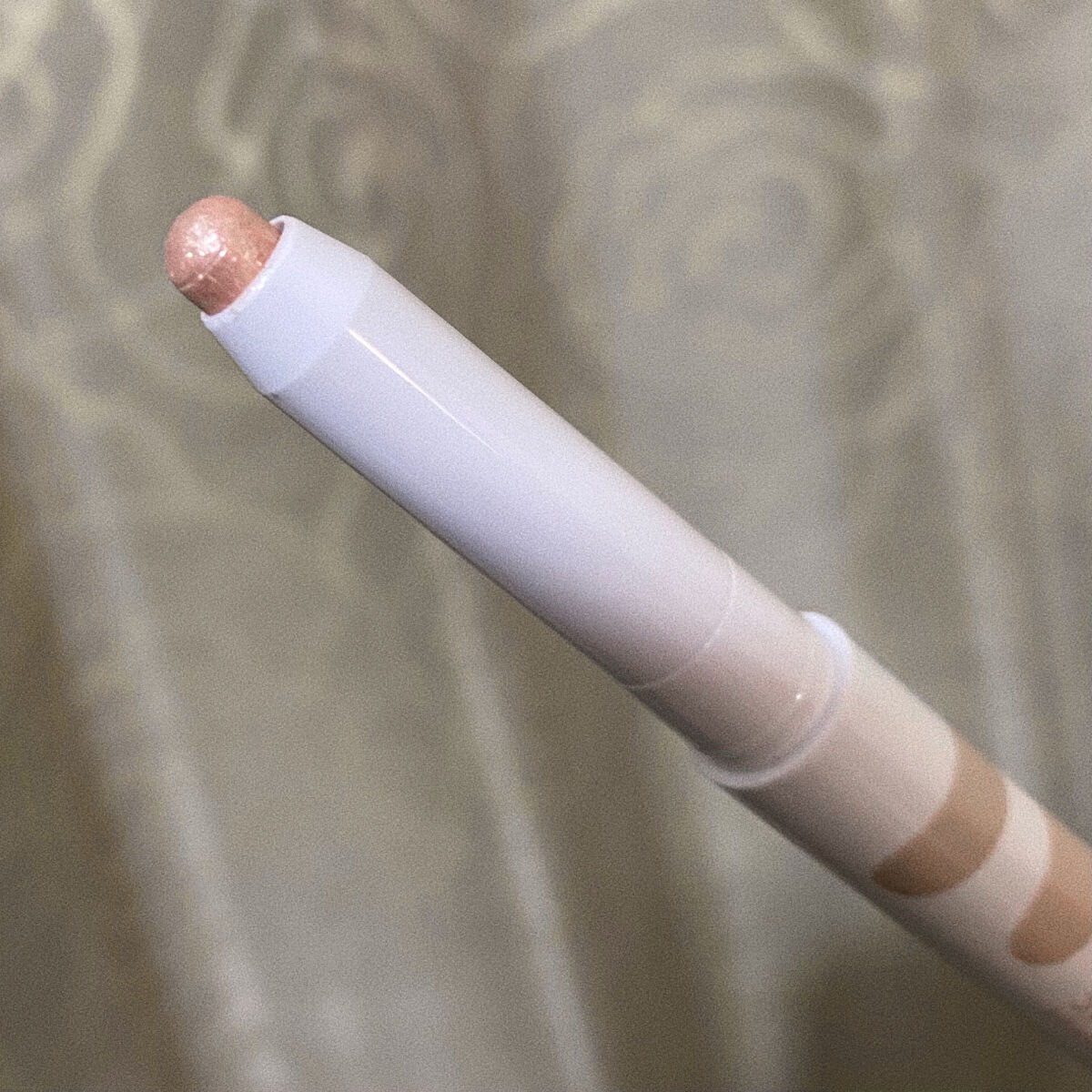 アイムスティックシャドウシマー/i’m meme/スティックアイシャドウを使ったクチコミ（3枚目）