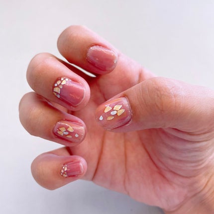 あーのっつぇฅ•ω•ฅ on LIPS 「美少女の爪って、儚いピンクですよね。とにかく可愛いネイルをした..」(7枚目)