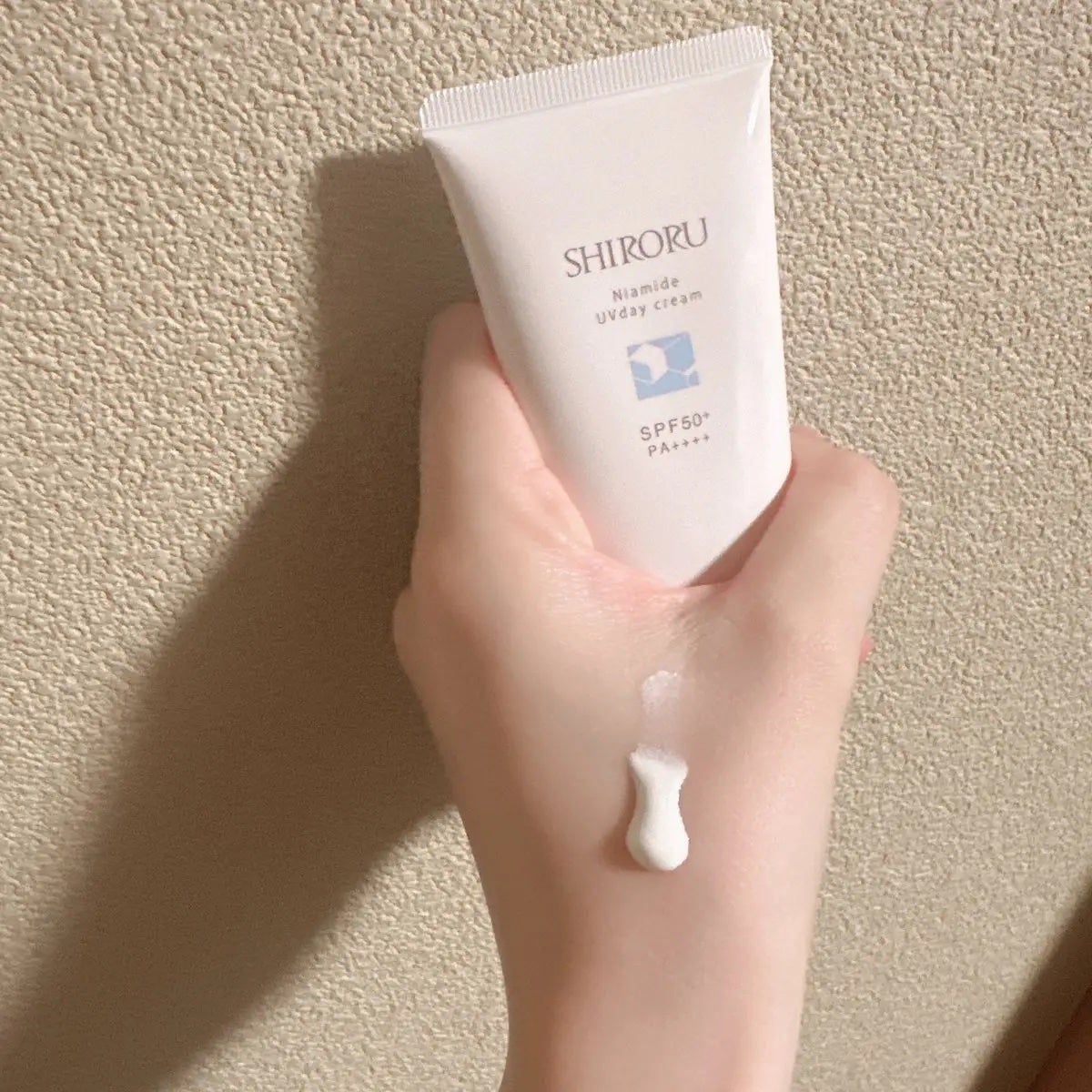 ナイアミドUVデイクリーム/SHIRORU/日焼け止めクリームを使ったクチコミ(3枚目)