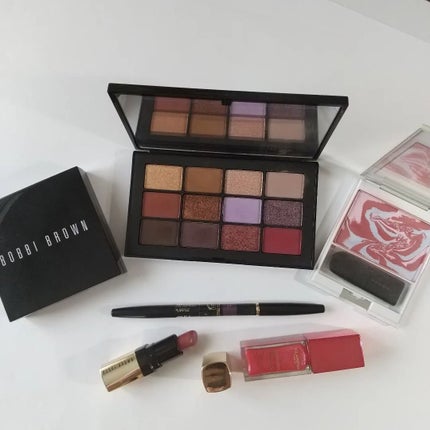 スターゲイズ アイシャドーパレット/NARS/アイシャドウパレットを使ったクチコミ(1枚目)