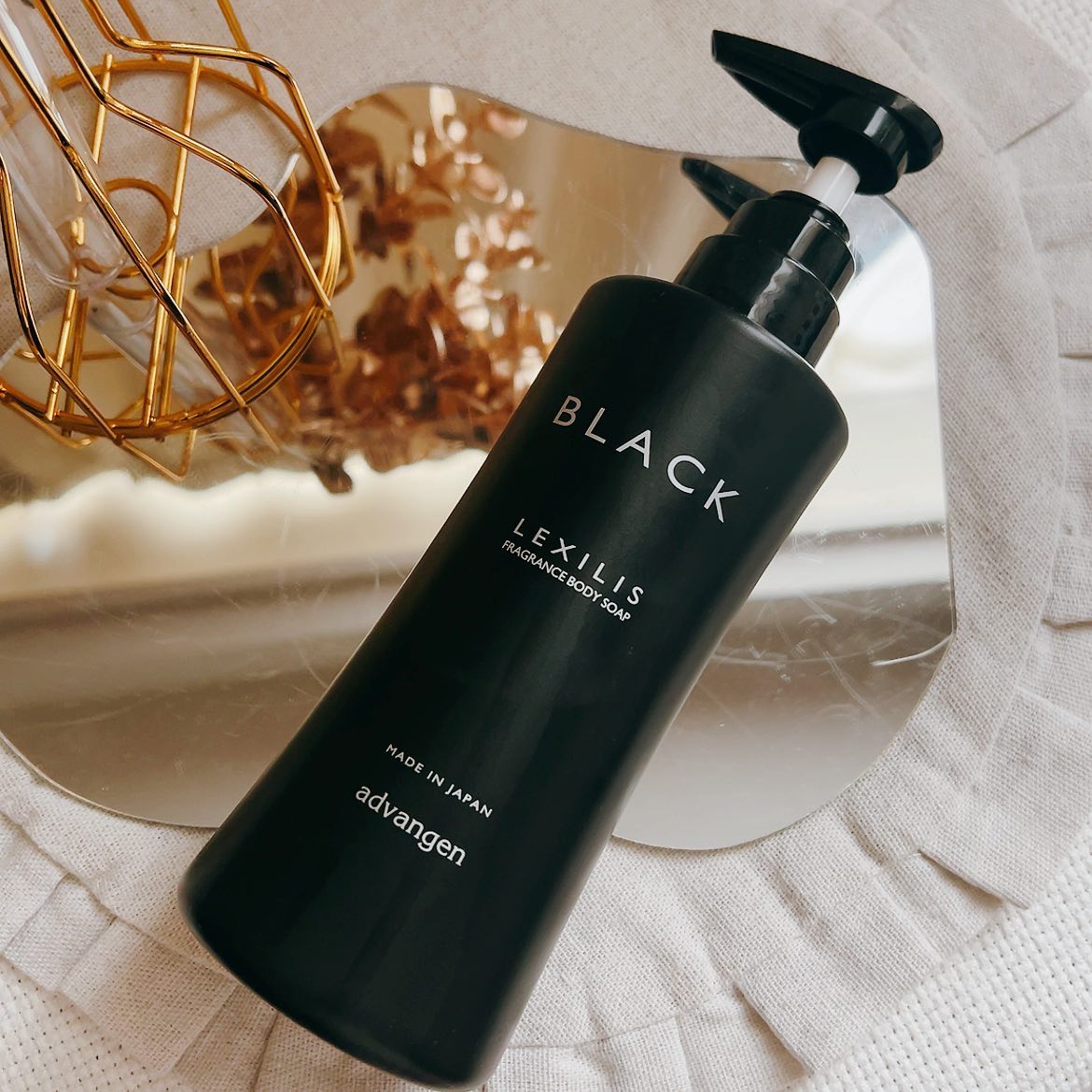 ブラック フレグランスボディソープ/LEXILIS/ボディソープを使ったクチコミ（2枚目）