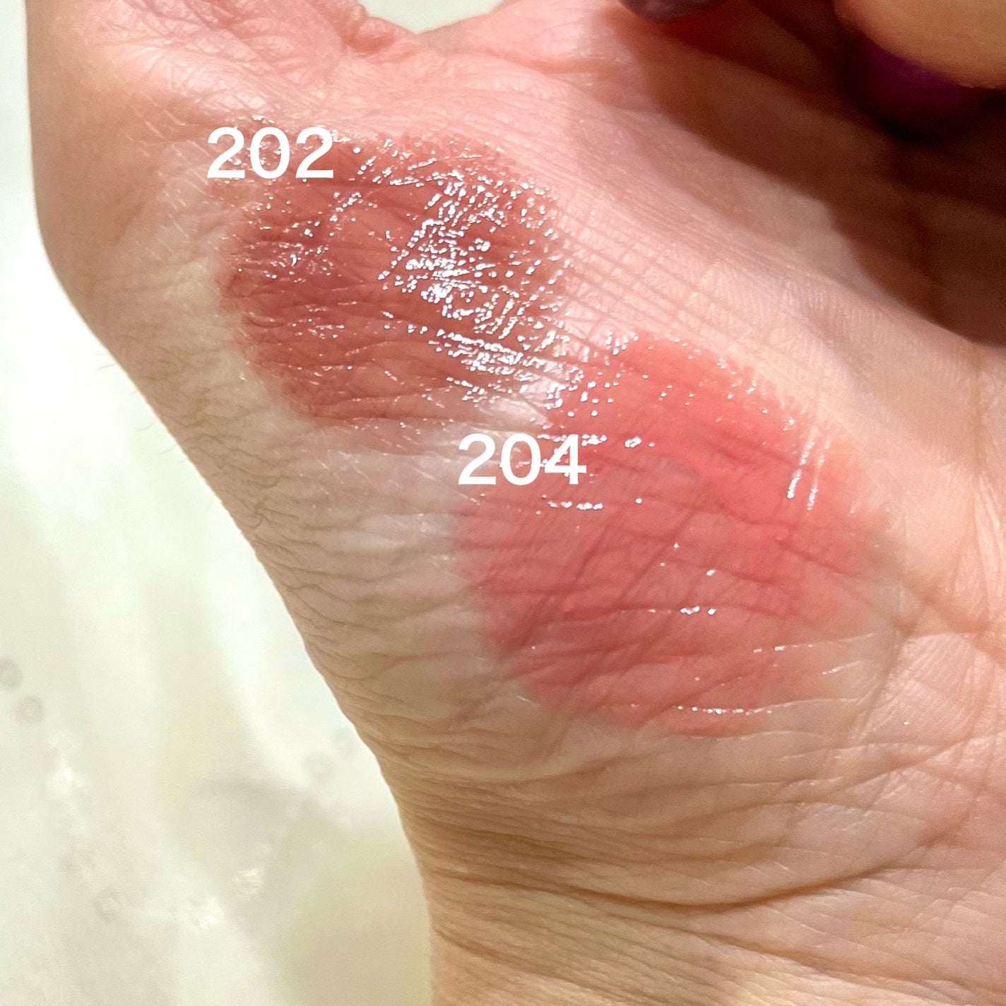 ボンディンググロウリップスティック/Laka/口紅を使ったクチコミ(4枚目)