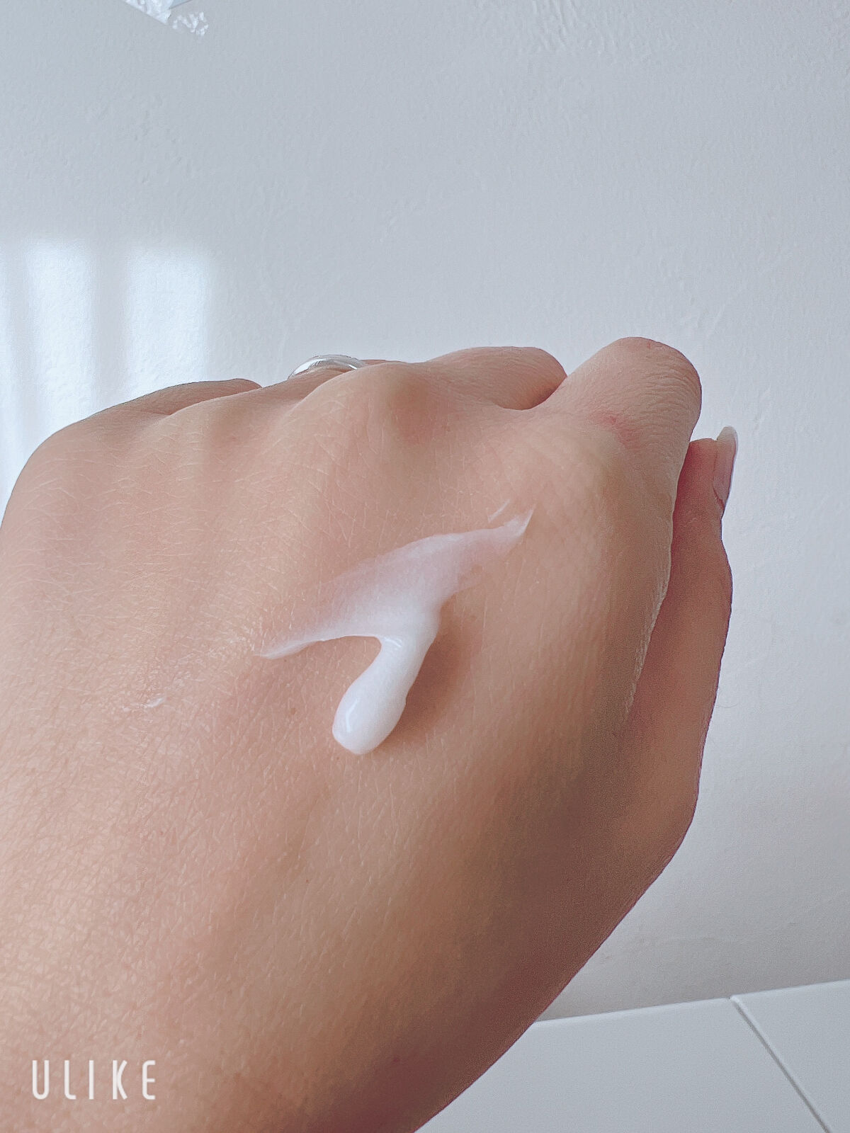 ハンドクリーム サクラ/ユースキンhana/ハンドクリームを使ったクチコミ（3枚目）