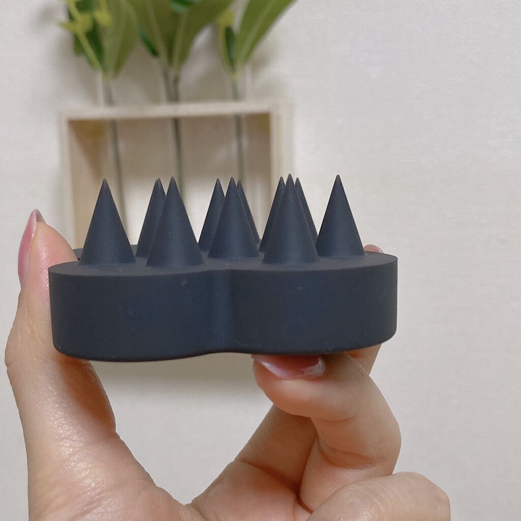 uka scalp brush kenzan/uka/スカルプブラシを使ったクチコミ（3枚目）