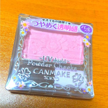 
【CANMAKE 新色＆限定チーク✨】

GETできました😊🙌🏻

CANMAKEで1月1日に発売された新色のパウダーチーク❤️

2種類のうち、限定品ってのに釣られてPW42を購入しました😚

つけ