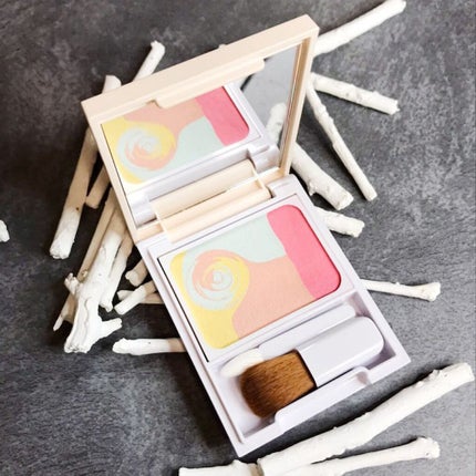 カラーブレンドパウダーコンシーラー/ディエム クルール/パウダーコンシーラーを使ったクチコミ(1枚目)