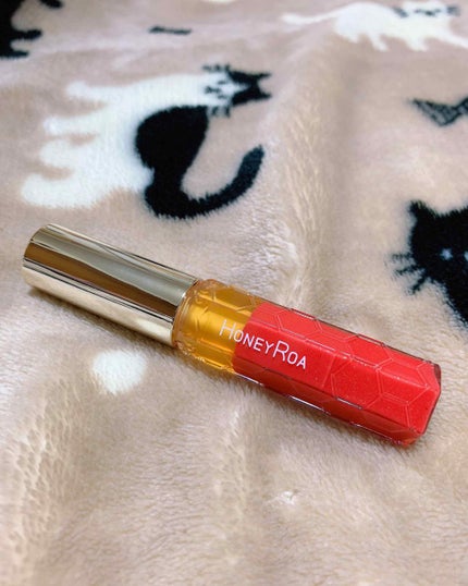 ハニーラスター r/ROAlív/リップグロスを使ったクチコミ(2枚目)