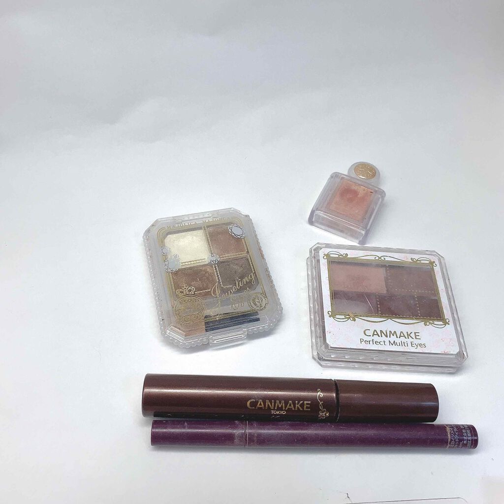 シャドーカスタマイズ/MAJOLICA MAJORCA/単色アイシャドウを使ったクチコミ(2枚目)