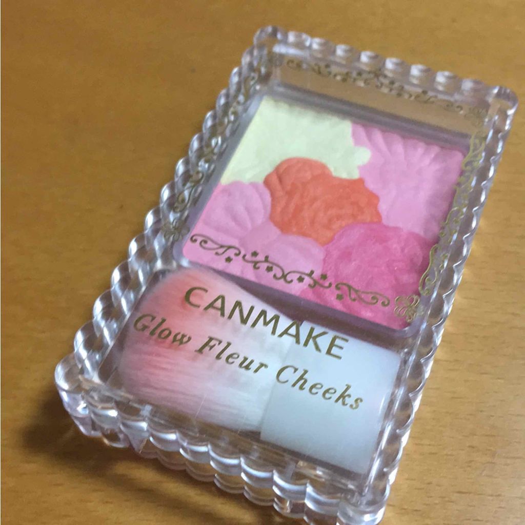 グロウフルールチークス/キャンメイク/パウダーチークを使ったクチコミ(1枚目)