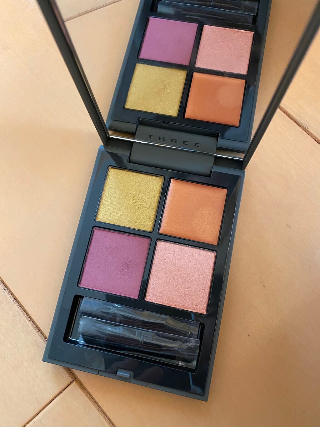 ディメンショナルビジョンアイパレット/THREE/アイシャドウパレットを使ったクチコミ(1枚目)