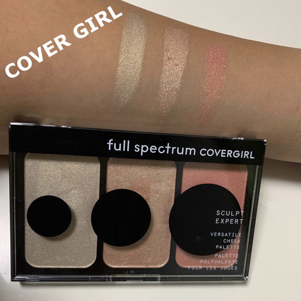 Sculpt Expert Multiuse Cheek Palette Blush Touch/COVERGIRL + OLAY/パウダーチークを使ったクチコミ（1枚目）