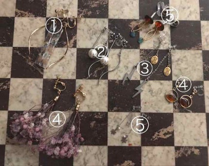 Aunt Claire on LIPS 「皆様こんにちは、クレアです👵🏼今日は私のイヤリング紹介をしたい..」(2枚目)