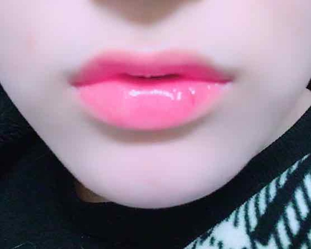 ルージュ ヴォリュプテ シャイン/YVES SAINT LAURENT BEAUTE/口紅を使ったクチコミ(3枚目)